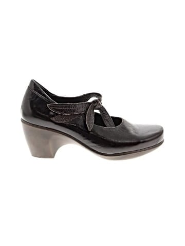 Naot Heels (view 1)