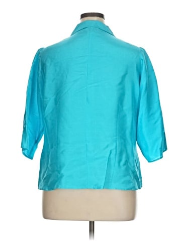 Venezia Jeans Clothing Co. 3/4 Sleeve Button-Down Shirt (view 2)