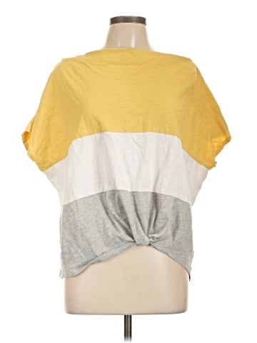 Umgee Short Sleeve Top (view 2)