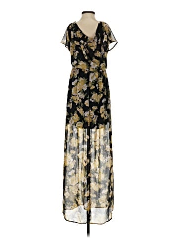 Lily White Casual Dress (view 2)