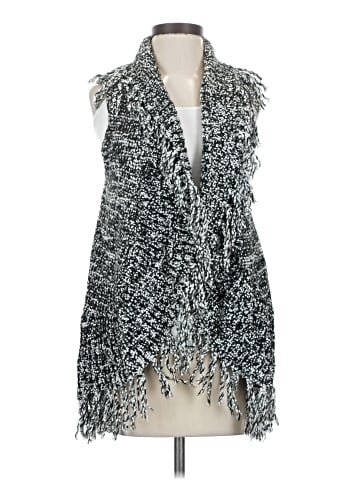 Draper's & Damon's Kimono (view 1)