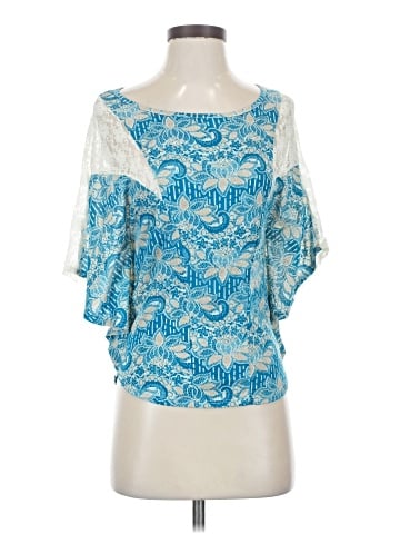 Lavish Short Sleeve Blouse (view 1)