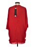 Halston 100% Polyester Red 3/4 Sleeve Blouse Size 0 - photo 2
