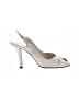 Stuart Weitzman Ivory Heels Size 7 1/2 - photo 1