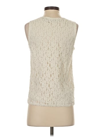 Karen Scott Sleeveless T-Shirt (view 2)
