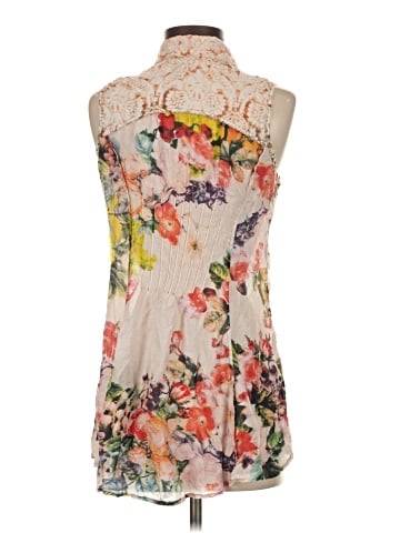 Aratta Silent Journey Sleeveless Button-Down Shirt (view 2)
