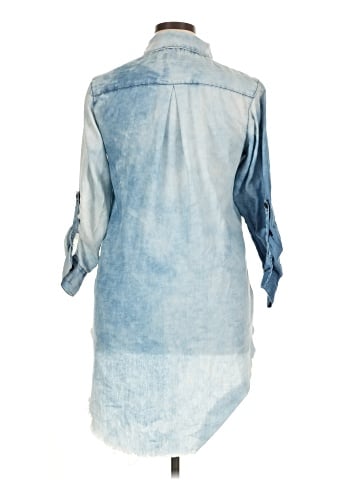 Thrill 3/4 Sleeve Button-Down Shirt (view 2)