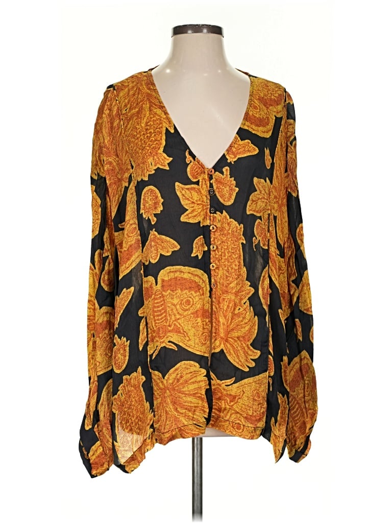 Pre-owned Chufy Long Sleeve Blouse In Gold