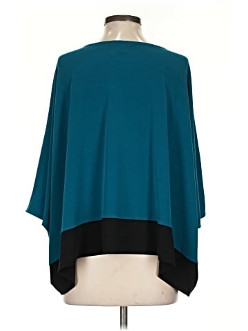 Victoria's Secret 3/4 Sleeve Blouse (view 2)