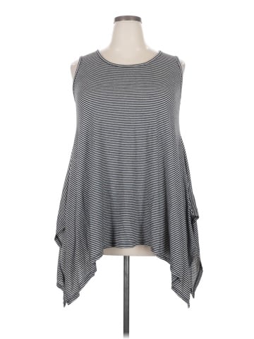 La Vanya Casual Dress (view 1)