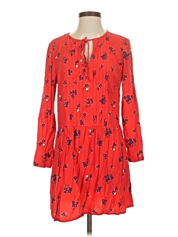 Old Navy Casual Dress (view 1)