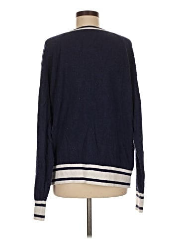 Old Navy Pullover Sweater (view 2)