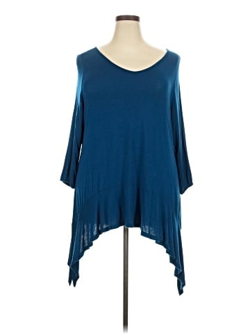 East Adeline 3/4 Sleeve T-Shirt (view 1)