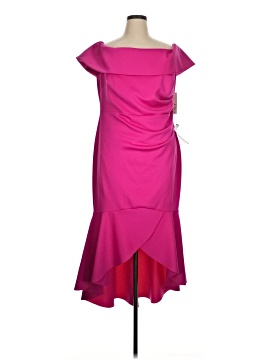 Eliza J Plus-Size Dresses On Sale Up To 90% Off Retail