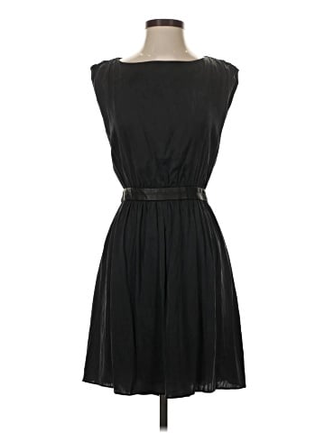 Alice + Olivia Casual Dress (view 1)