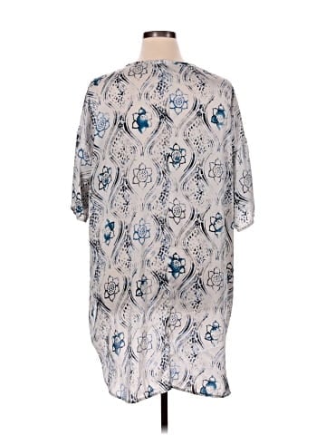 Melissa McCarthy Seven7 Short Sleeve Blouse (view 2)