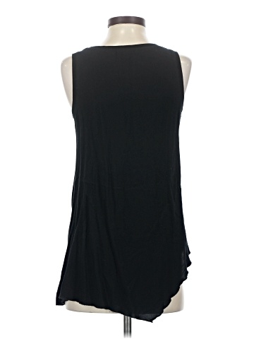Cupio Sleeveless Top (view 2)