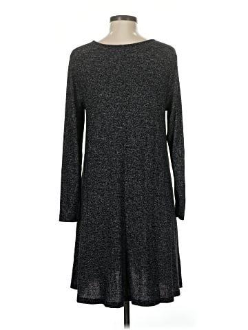 Old Navy Casual Dress (view 2)