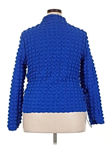 Jolie & Joy Long Sleeve Top (view 2)
