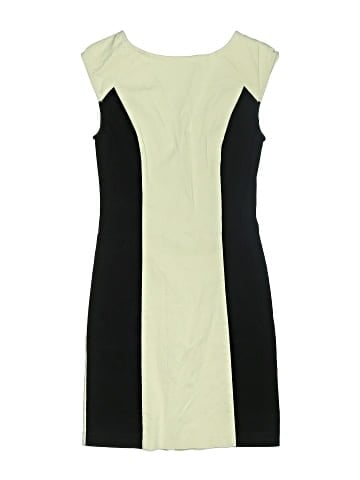 Petticoat Alley Casual Dress (view 2)