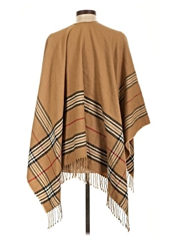 V.Fraas Poncho (view 2)