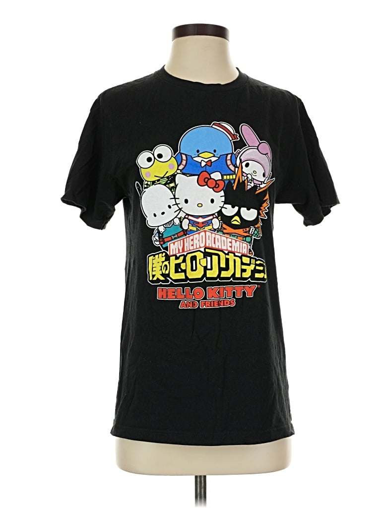 Pre-owned Sanrio Short Sleeve T-shirt In Black