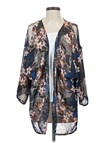 Live 4 Truth Kimono (view 1)