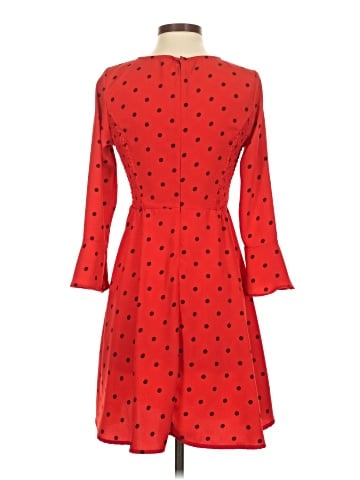 Old Navy Casual Dress (view 2)