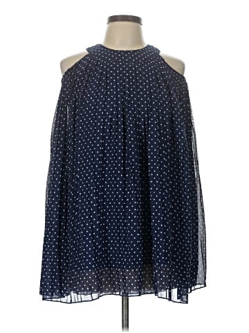 Blueberi Boulevard Casual Dress (view 1)