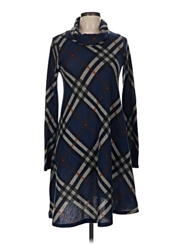 Chris & Carol Casual Dress (view 1)