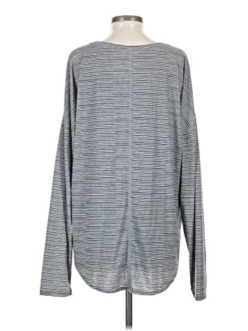 lucy Long Sleeve T-Shirt (view 2)