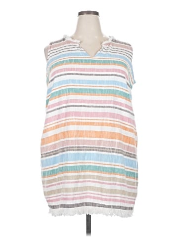 Chelsea & Theodore Casual Dress (view 1)