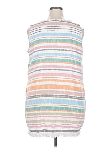 Chelsea & Theodore Casual Dress (view 2)