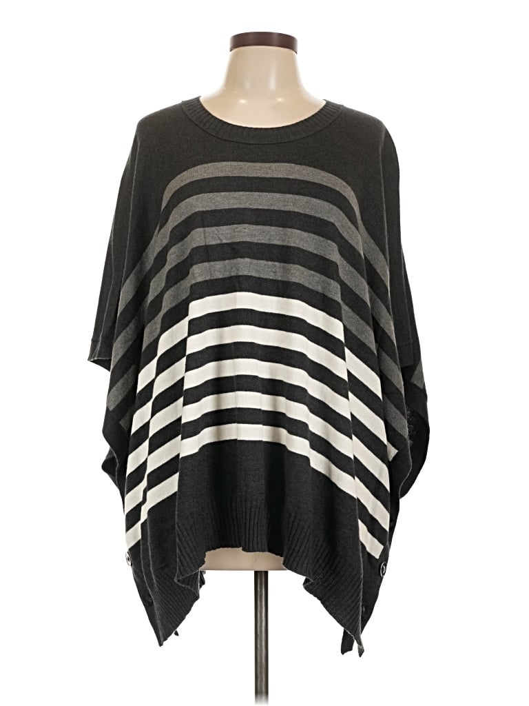 Pre-owned Dressbarn Poncho In Gray