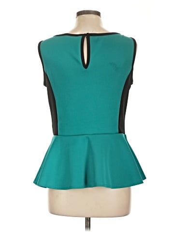 Bisou Bisou Sleeveless Top (view 2)