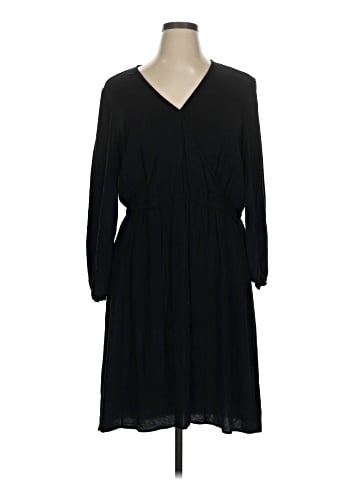 Old Navy Casual Dress (view 1)