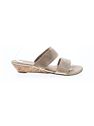 Classique Wedges (view 1)