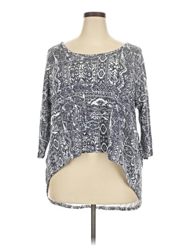 Massini Pullover Sweater (view 1)