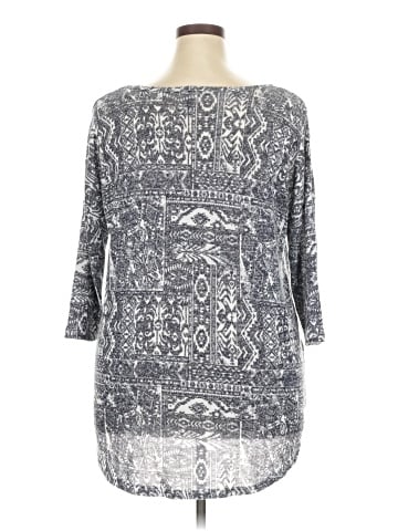 Massini Pullover Sweater (view 2)