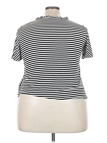 Skye's The Limit Short Sleeve Top (view 2)