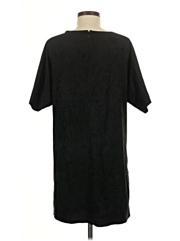 Cupcakes & Cashmere Casual Dress (view 2)