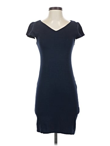 Alice + Olivia Casual Dress (view 1)