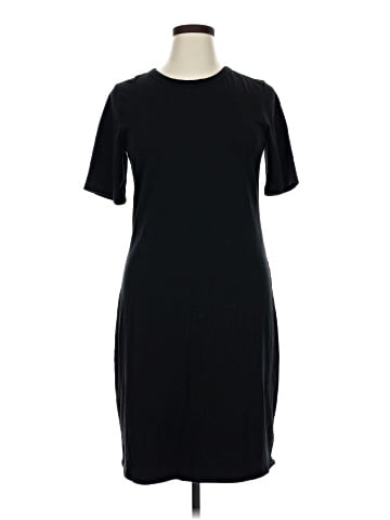 Old Navy Casual Dress (view 1)