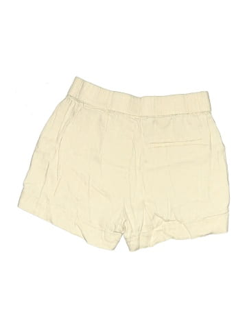 Vince. Khaki Shorts (view 2)