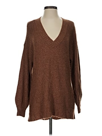 American Eagle Outfitters Pullover Sweater (view 1)