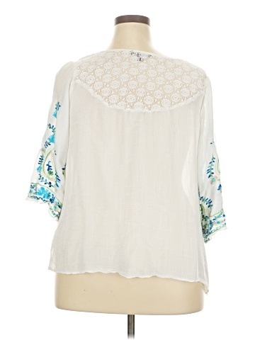 Roz & Ali 3/4 Sleeve Blouse (view 2)