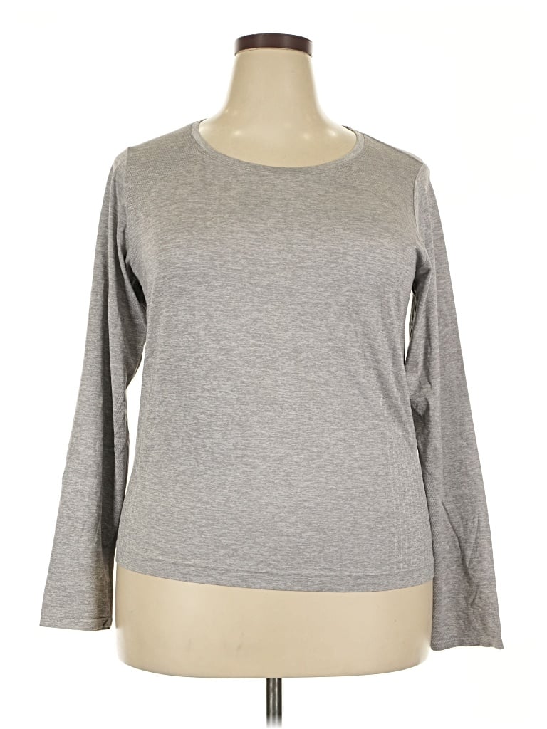 Pre-owned All In Motion 3/4 Sleeve T-shirt In Gray