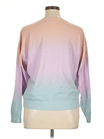 Versona Long Sleeve T-Shirt (view 2)
