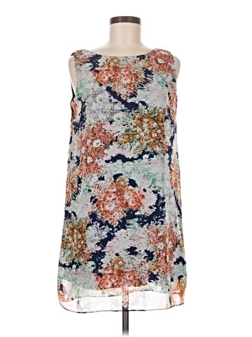 Nymphe Casual Dress (view 1)