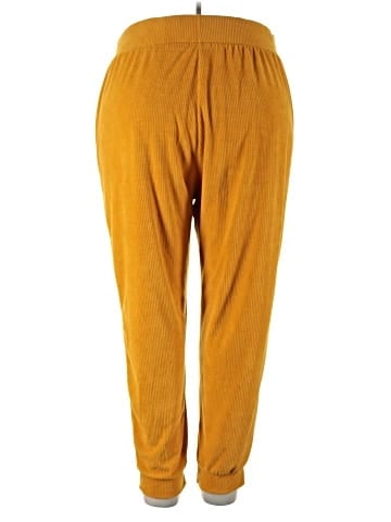 Rouge Casual Pants (view 2)